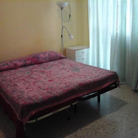 روما B&B Near Metro' Central Line - Only Wc In The Rooms 15 Minutes To Termini Station 20 To Spagna Square - In The Night Bus المظهر الخارجي الصورة