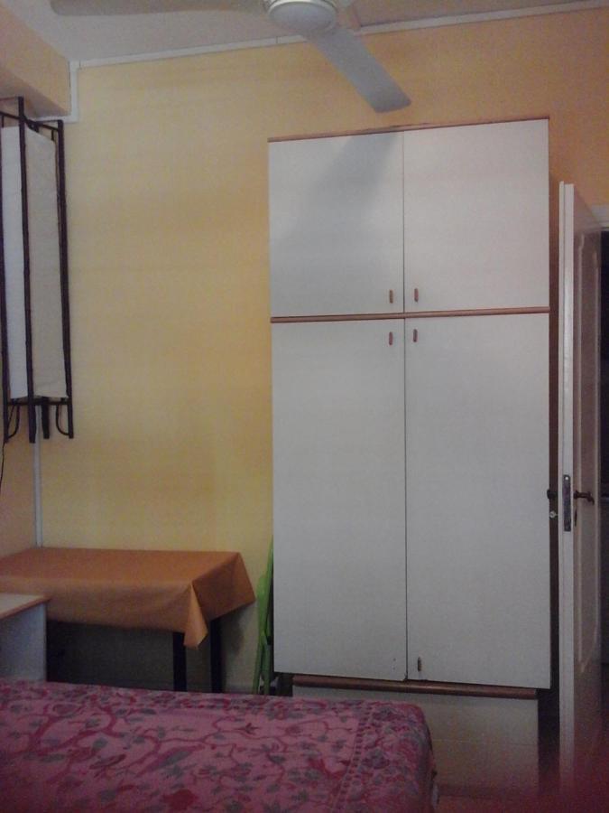 روما B&B Near Metro' Central Line - Only Wc In The Rooms 15 Minutes To Termini Station 20 To Spagna Square - In The Night Bus المظهر الخارجي الصورة